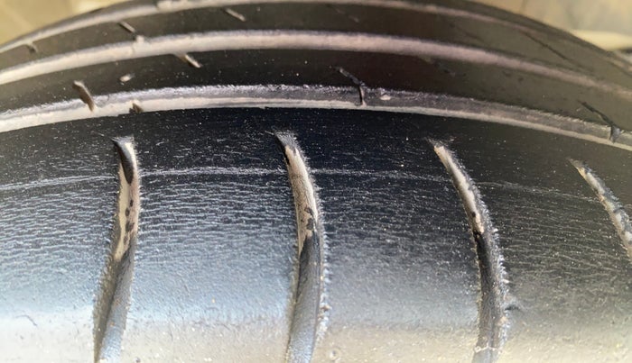 2015 Honda City 1.5L I-VTEC VX CVT, Petrol, Automatic, 74,220 km, Right Front Tyre Tread