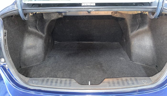 2017 Maruti Ciaz ALPHA 1.4 PETROL, Petrol, Manual, 99,095 km, Boot Inside