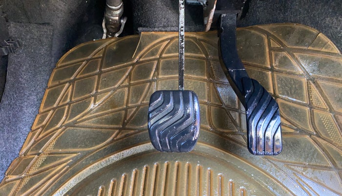 2019 Renault Kwid RXT 1.0 AMT (O), Petrol, Automatic, 21,427 km, Pedals