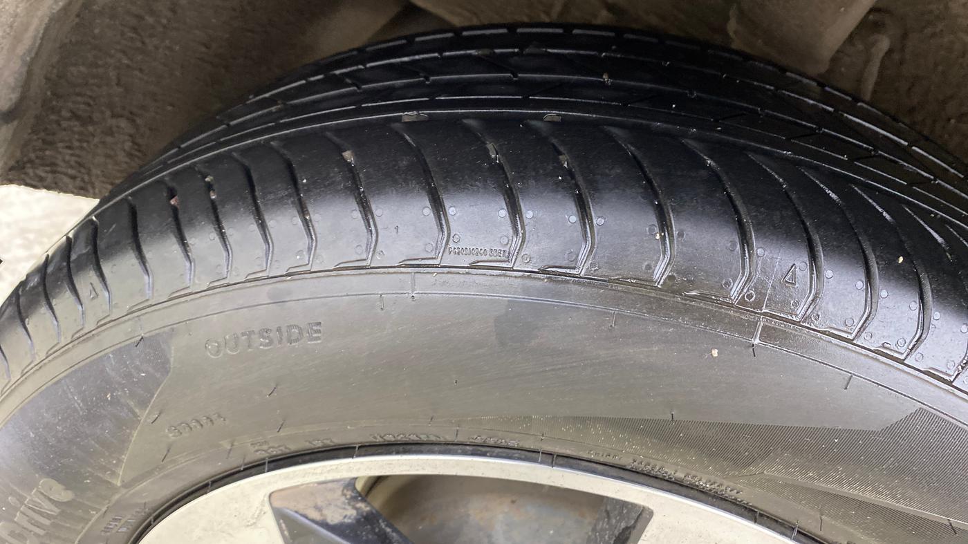 2018 Tata NEXON XZ PLUS PETROL, Petrol, Manual, 47,216 km, Right Rear Tyre Tread