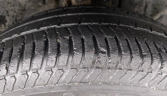 2016 Ford Ecosport 1.5TITANIUM TDCI, Diesel, Manual, 62,745 km, Right Front Tyre Tread