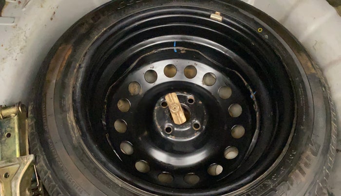 2016 Hyundai Verna 1.6 CRDI SX (O), Diesel, Manual, 90,522 km, Spare Tyre