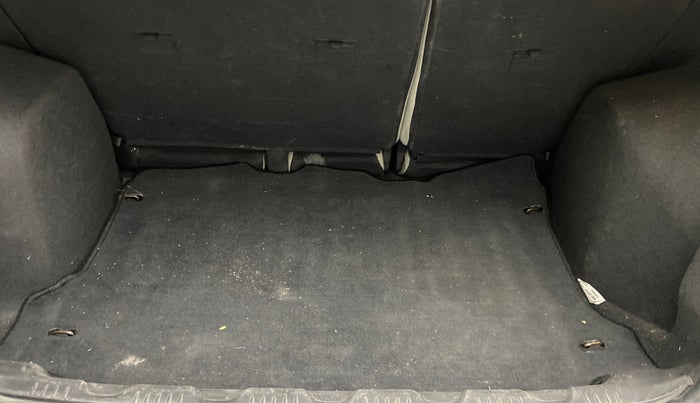 2016 Ford Ecosport TITANIUM 1.5L DIESEL, Diesel, Manual, 1,06,586 km, Boot Inside