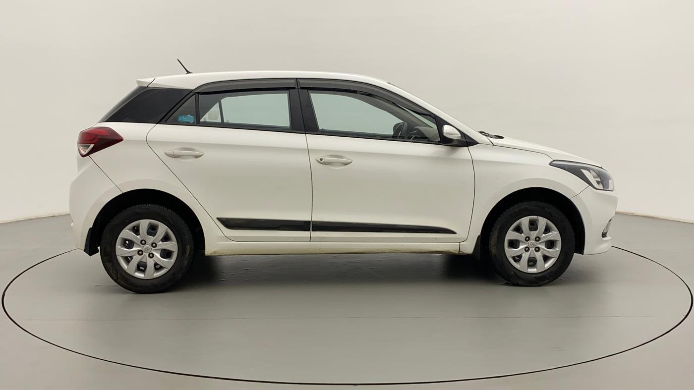2016 Hyundai Elite i20 SPORTZ 1.2, Petrol, Manual, 80,028 km, Right Side View