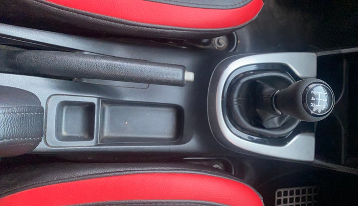 2017 Honda WR-V 1.2L I-VTEC VX MT, Petrol, Manual, 57,080 km, Gear Lever