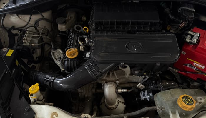 2021 Tata Tiago XT (O) PETROL, CNG, Manual, 70,448 km, Engine View - Right
