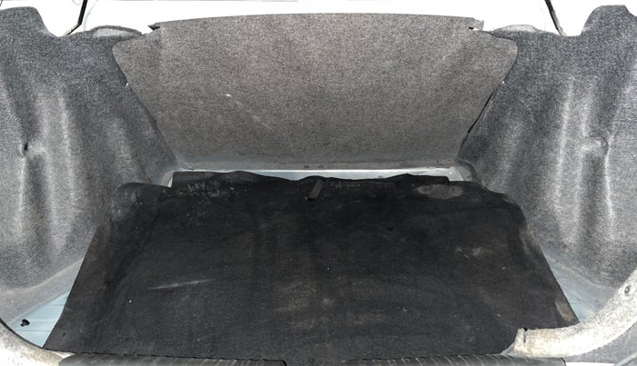 2017 Honda Amaze 1.2L I-VTEC S, Petrol, Manual, 69,980 km, Boot Inside