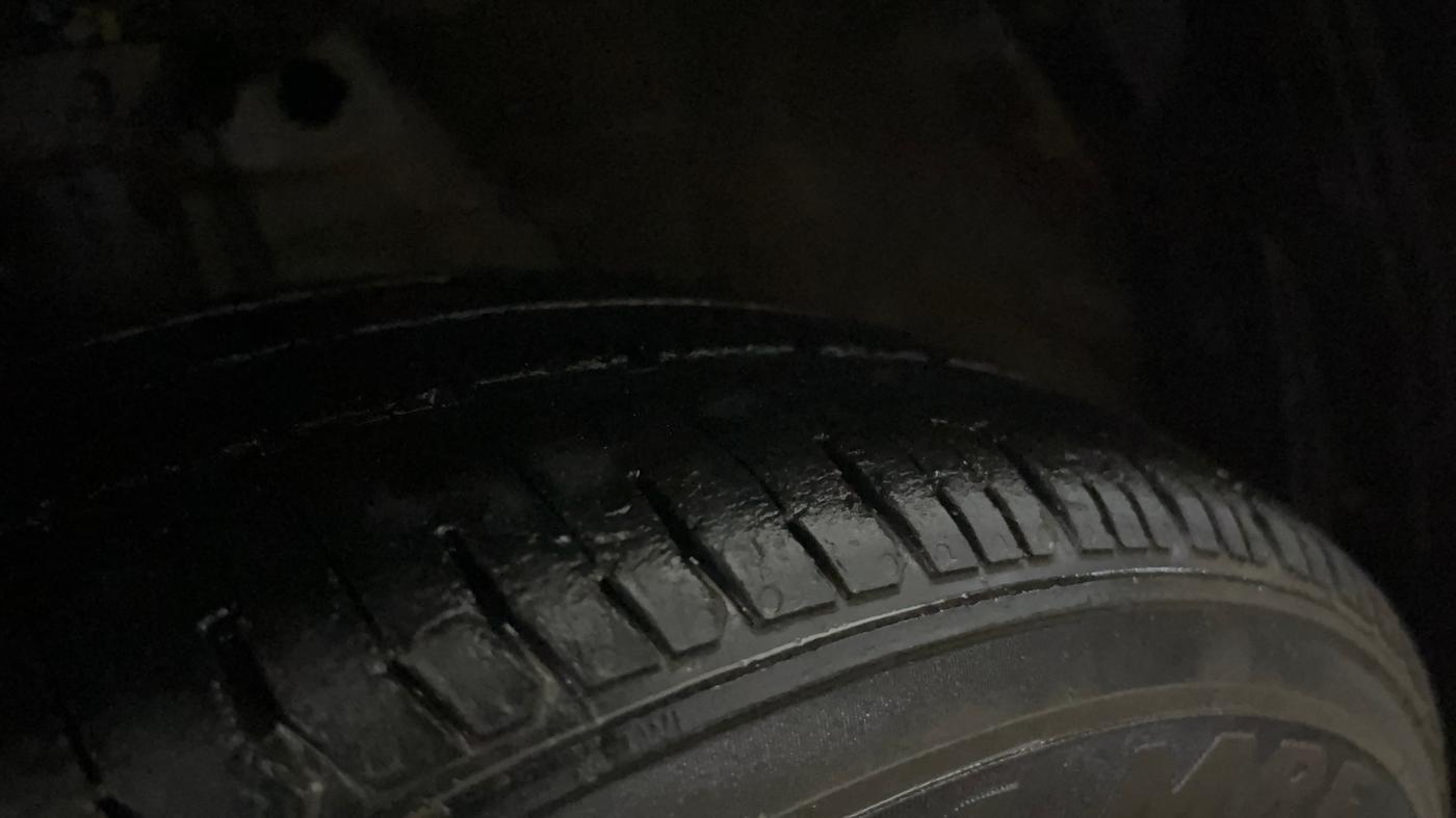 2017 Honda Amaze 1.2L I-VTEC S, Petrol, Manual, 70,007 km, Left Front Tyre Tread