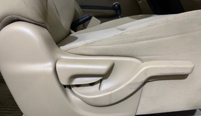 2017 Honda Amaze 1.2L I-VTEC S, Petrol, Manual, 69,980 km, Driver Side Adjustment Panel