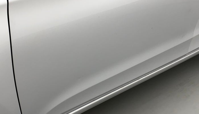 2018 Hyundai Elite i20 ASTA 1.2  CVT, Petrol, Automatic, 41,521 km, Front passenger door - Minor scratches