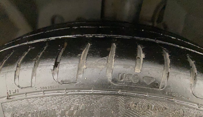 2016 Ford Ecosport TITANIUM 1.5L PETROL AT, Petrol, Automatic, 64,212 km, Left Front Tyre Tread