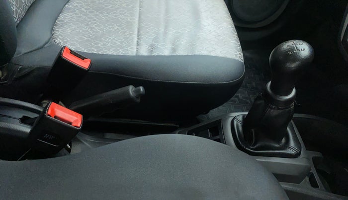 2018 Maruti Alto 800 LXI, Petrol, Manual, 64,885 km, Gear Lever