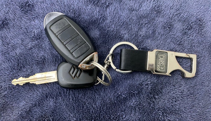 2018 Maruti Alto 800 LXI, Petrol, Manual, 64,885 km, Key Close Up