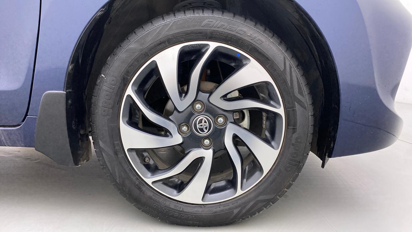 2021 Toyota Glanza V CVT, Petrol, Automatic, 11,499 km, Right Front Wheel
