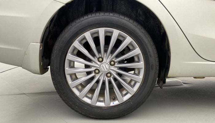 2018 Maruti Ciaz ALPHA 1.4 VVT AMT, Petrol, Automatic, 24,798 km, Right Rear Wheel