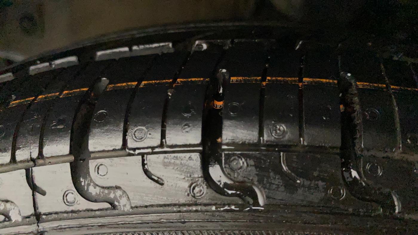 2011 Hyundai i10 MAGNA 1.2, Petrol, Manual, 84,816 km, Left Front Tyre Tread