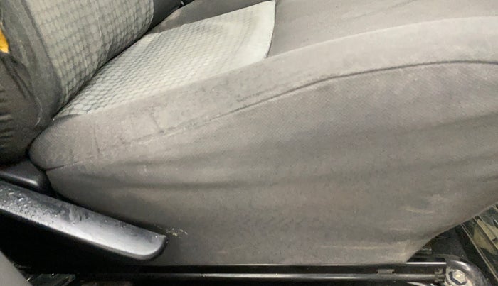 2011 Toyota Etios V, Petrol, Manual, 50,491 km, Driver Side Adjustment Panel