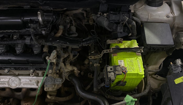 2022 Maruti Dzire LXI, CNG, Manual, 32,307 km, Engine View - Left