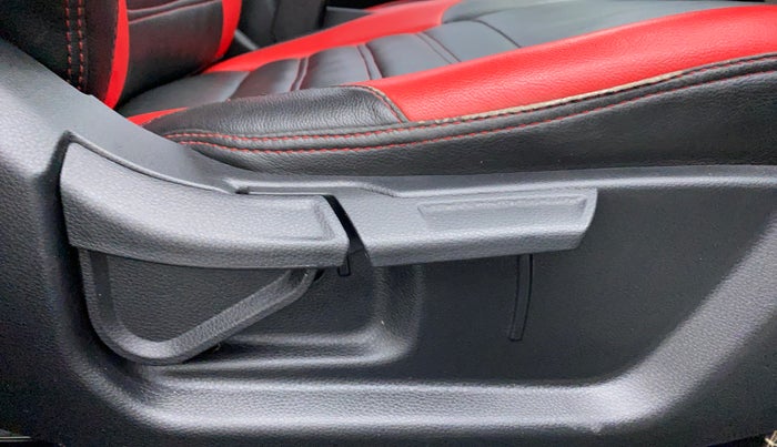2019 KIA SELTOS HTX 1.5 PETROL MT, Petrol, Manual, 22,924 km, Driver Side Adjustment Panel
