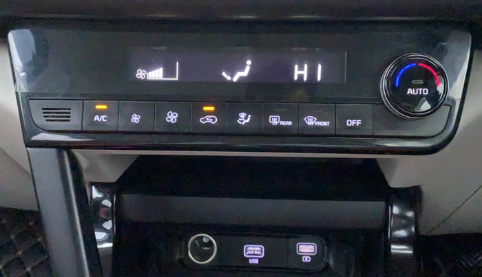 2019 KIA SELTOS HTX 1.5 PETROL MT, Petrol, Manual, 22,924 km, Automatic Climate Control