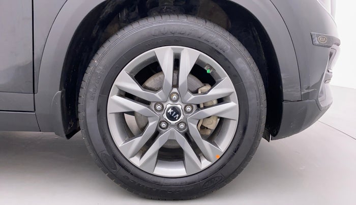 2019 KIA SELTOS HTX 1.5 PETROL MT, Petrol, Manual, 22,924 km, Right Front Wheel