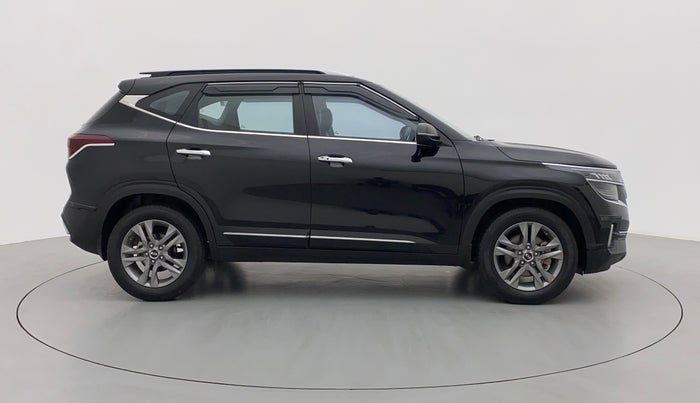 2019 KIA SELTOS HTX 1.5 PETROL MT, Petrol, Manual, 22,924 km, Right Side View