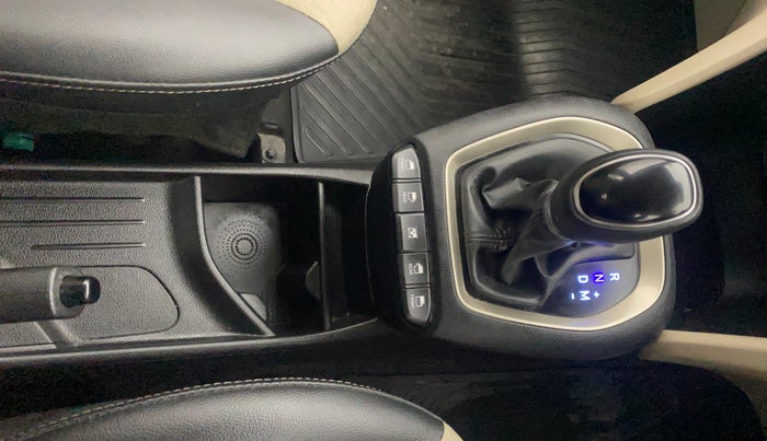2019 Hyundai NEW SANTRO SPORTZ AMT, Petrol, Automatic, 55,219 km, Gear Lever