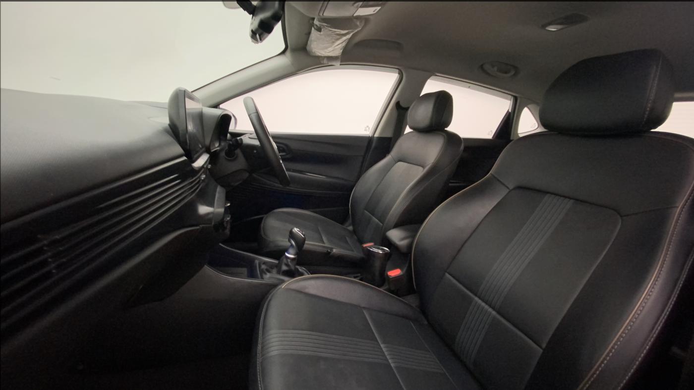 2021 Hyundai NEW I20 Asta 1.0 GDI Turbo IMT, Petrol, Manual, 56,450 km, Right Side Front Door Cabin