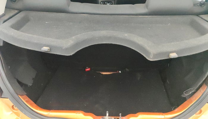 2018 Tata Tiago XZA PETROL, Petrol, Automatic, 1,45,004 km, Boot Inside