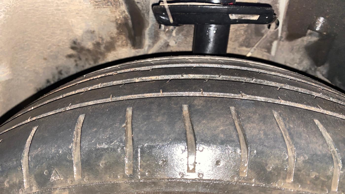2021 Tata ALTROZ XZ PLUS PETROL, Petrol, Manual, 77,283 km, Left Front Tyre Tread