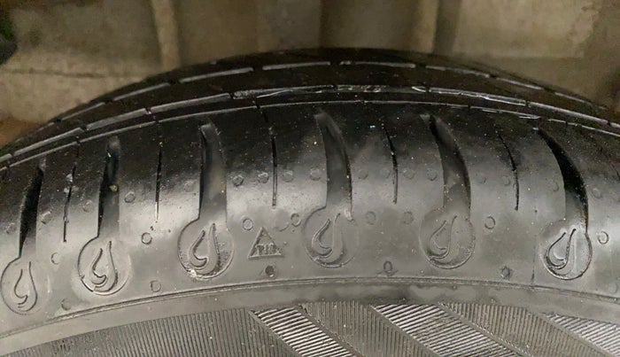 2025 Tata Tiago XM CNG, CNG, Manual, 18,190 km, Right Rear Tyre Tread