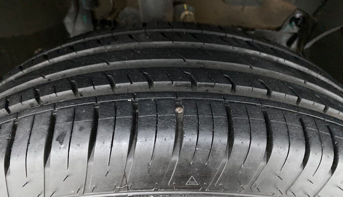 2020 Renault Duster RXZ, Petrol, Manual, 11,412 km, Right Front Tyre Tread