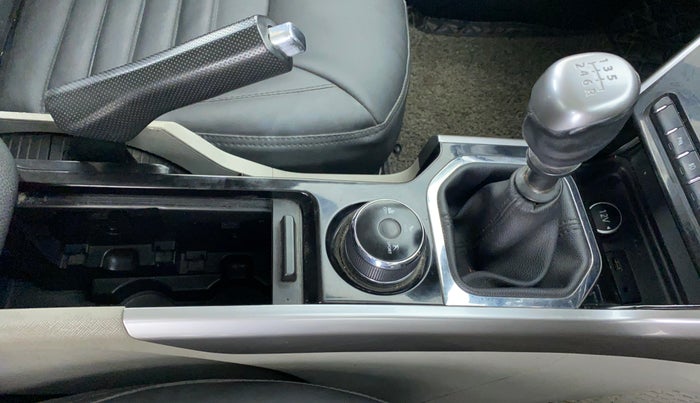 2018 Tata NEXON XZ+ 1.2, CNG, Manual, 60,163 km, Gear Lever