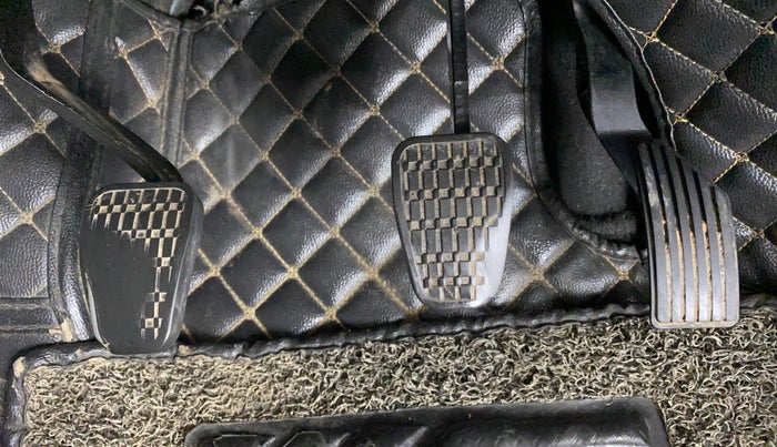 2018 Tata NEXON XZ+ 1.2, CNG, Manual, 60,163 km, Pedals