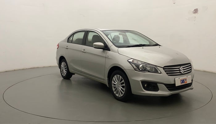 2016 Maruti Ciaz VXI+, Petrol, Manual, 33,926 km, Right Front Diagonal