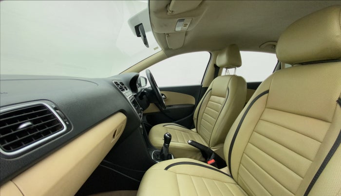 2014 Volkswagen Polo HIGHLINE1.2L, Petrol, Manual, 53,897 km, Right Side Front Door Cabin