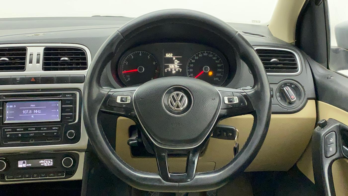 2014 Volkswagen Polo HIGHLINE1.2L, Petrol, Manual, 53,897 km, Steering Wheel Close Up