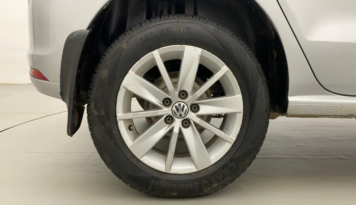 2014 Volkswagen Polo HIGHLINE1.2L, Petrol, Manual, 53,897 km, Right Rear Wheel