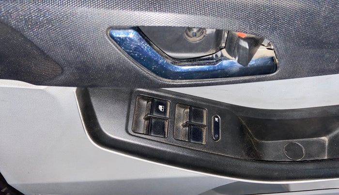 2021 Tata Tiago XZ PLUS PETROL, Petrol, Manual, 29,850 km, Driver Side Door Panels Control