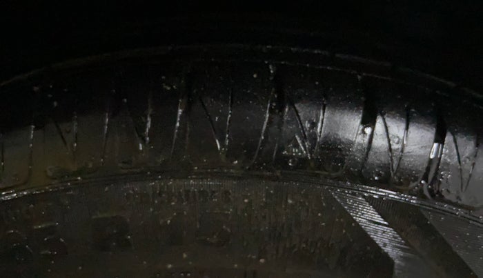 2021 Tata Tiago XZ PLUS PETROL, Petrol, Manual, 29,850 km, Right Front Tyre Tread