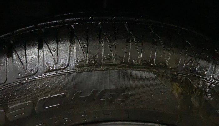 2021 Tata Tiago XZ PLUS PETROL, Petrol, Manual, 29,850 km, Left Front Tyre Tread