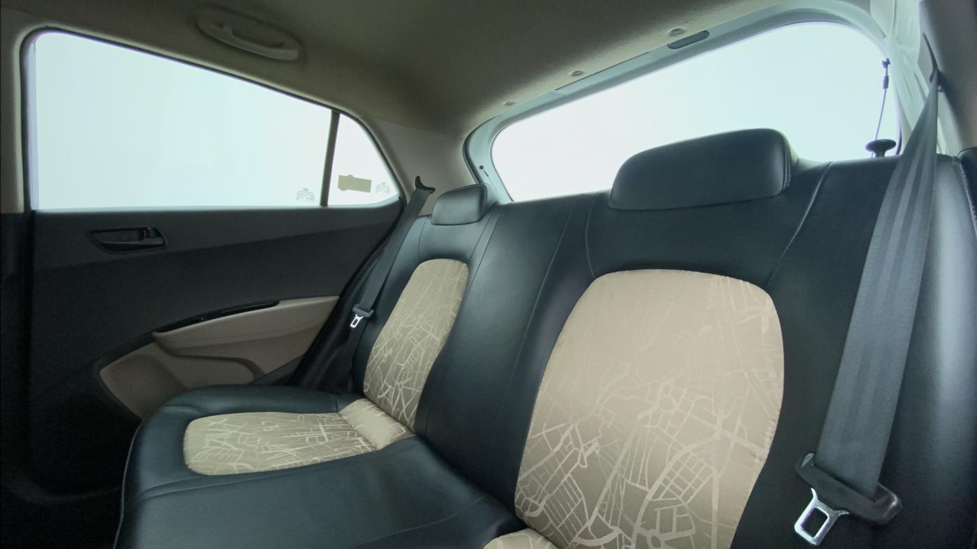 2019 Hyundai Grand i10 MAGNA 1.2 KAPPA VTVT, Petrol, Manual, 34,005 km, Right Side Rear Door Cabin