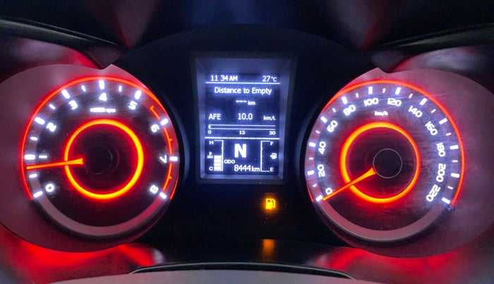 2022 Mahindra XUV300 W8 (O) 1.2 PETROL AMT, Petrol, Automatic, 8,444 km, Odometer Image