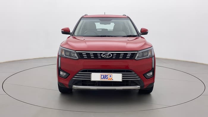 2022 Mahindra XUV300 W8 (O) 1.2 PETROL AMT, Petrol, Automatic, 8,444 km, Front