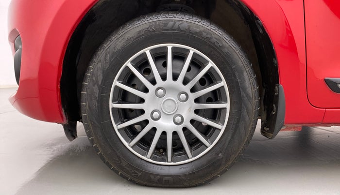 2022 Maruti Swift VXI, Petrol, Manual, 17,534 km, Left Front Wheel