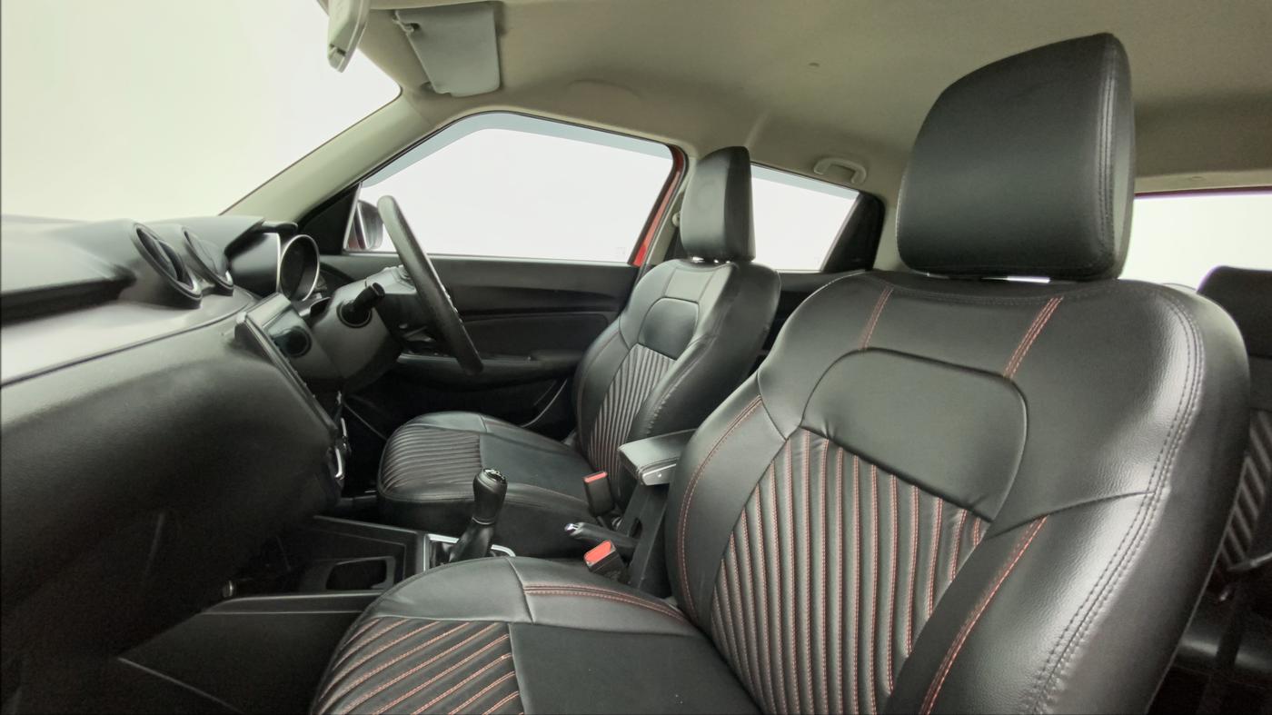 2022 Maruti Swift VXI, Petrol, Manual, 17,534 km, Right Side Front Door Cabin