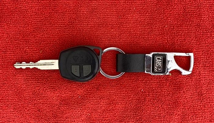 2022 Maruti Swift VXI, Petrol, Manual, 17,534 km, Key Close Up