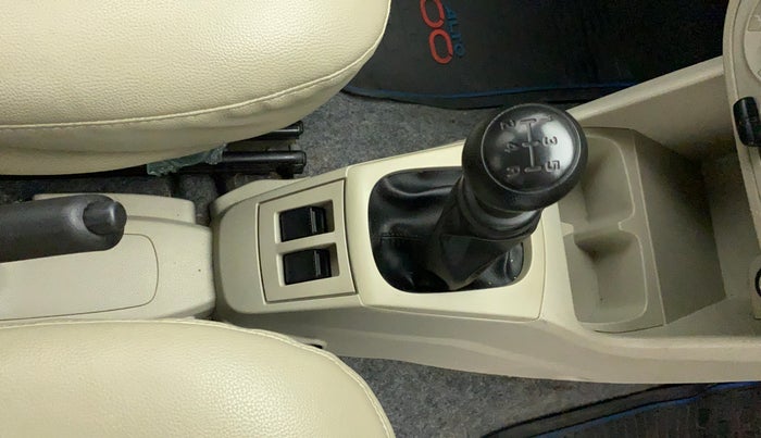 2019 Maruti Alto LXI, Petrol, Manual, 24,813 km, Gear Lever