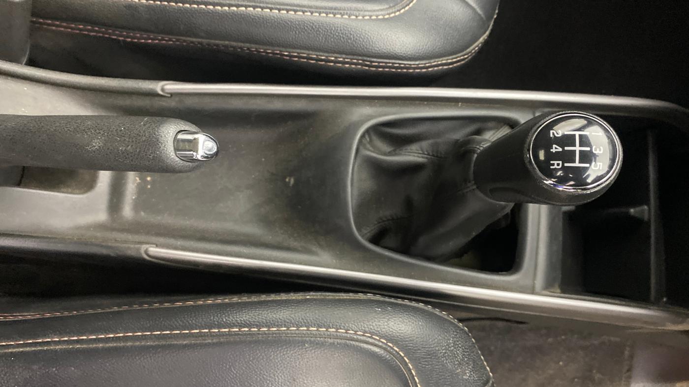 2021 Maruti Baleno ZETA PETROL 1.2, Petrol, Manual, 53,685 km, Gear Lever