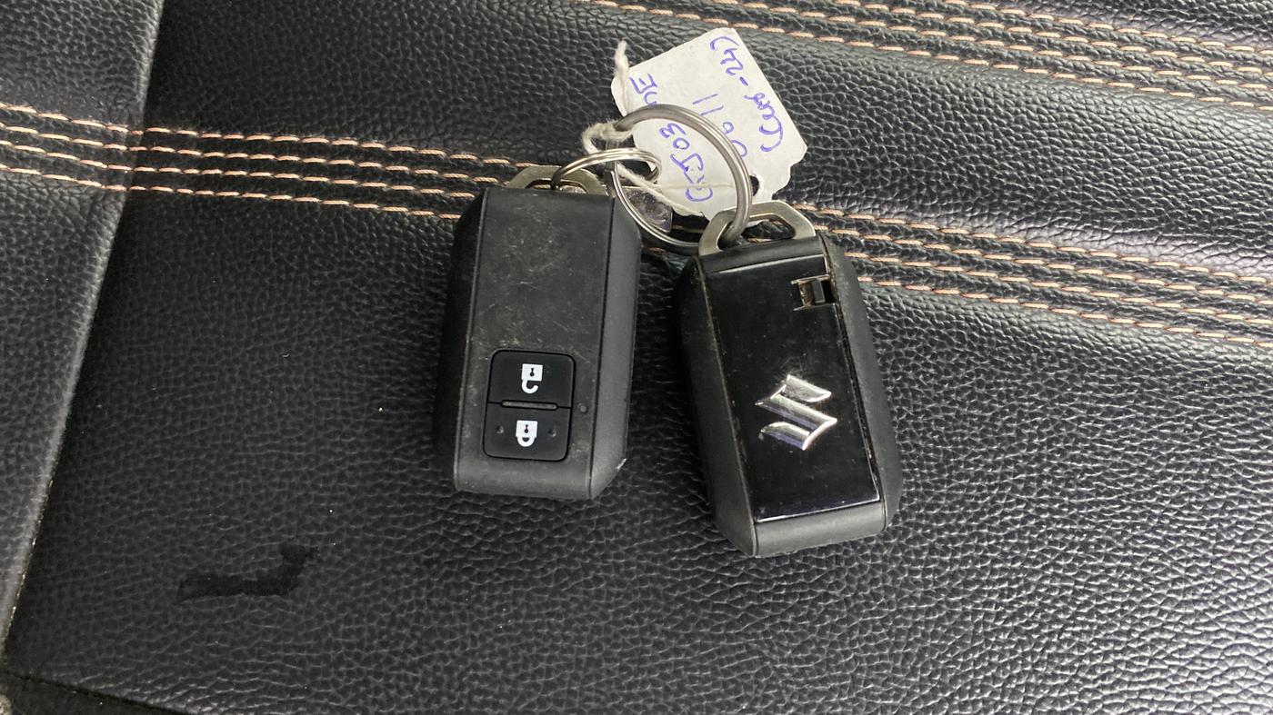 2021 Maruti Baleno ZETA PETROL 1.2, Petrol, Manual, 53,685 km, Key Close Up